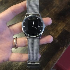Skagen watch silver - black face
